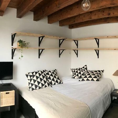 Ferienwohnung Le Studio Du Moulin Chambéry Exterior foto